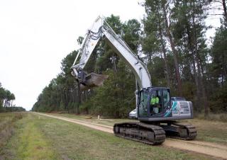 Гусеничні екскаватори Kobelco SK 210 H NLC 10
