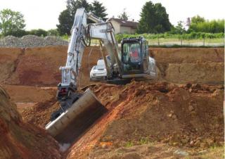 Гусеничні екскаватори Kobelco SK 210 H NLC 10