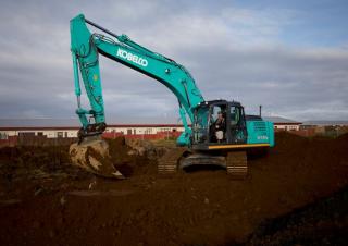 Гусеничні екскаватори Kobelco SK 260 NLC 10