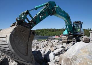 Гусеничні екскаватори Kobelco SK 300 LC 10E