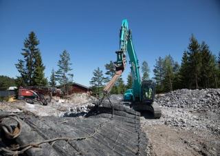 Гусеничні екскаватори Kobelco SK 300 LC 10E