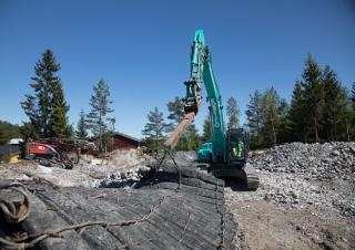 Гусеничні екскаватори Kobelco SK 300 NLC 10