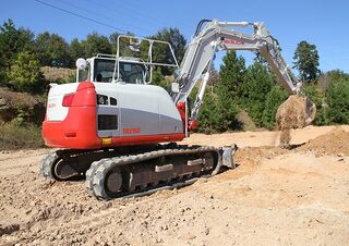 Гусеничні екскаватори Takeuchi TB 2150
