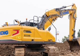 Гусеничні екскаватори XCMG XE220E Double Boom
