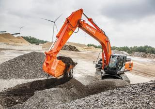 Гусеничні екскаватори Hitachi ZX300LCN-6