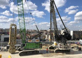 Гусеничні крани - ґратчаста стріла Sennebogen 6140E