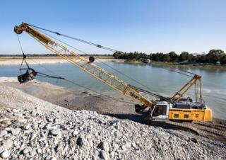 Гусеничні крани - ґратчаста стріла Liebherr HS 8070