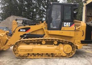 Гусеничні навантажувачі Caterpillar 963D