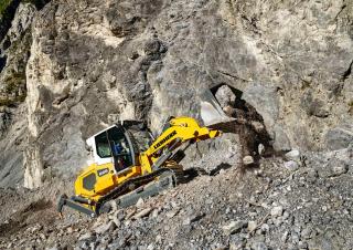 Гусеничні навантажувачі Liebherr LR 626 G8.0
