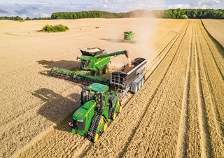Гусеничні трактори John Deere 9RX 590