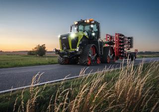Гусеничні трактори Claas Xerion 4500 Trac TS