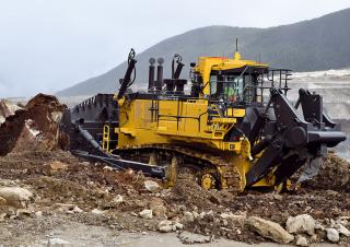 Гусеничні бульдозери Komatsu D375A-8E0
