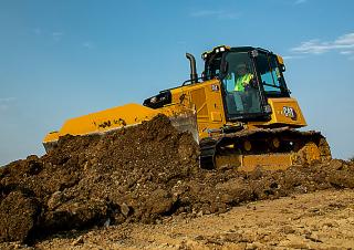 Гусеничні бульдозери Caterpillar D4 XL