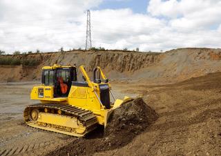 Гусеничні бульдозери Komatsu D65PXi-18E0