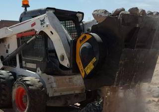 Навісне обладнання ківш-подрібнювачі MB Crusher MB-L120 S2