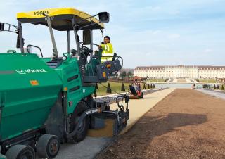 Колісні асфальтоукладальники Vögele Super 1303-3i