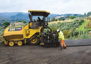 Колісні асфальтоукладальники Caterpillar AP500F