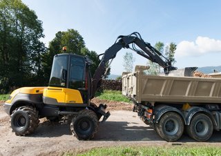 Колісні екскаватори Mecalac 12 MTX