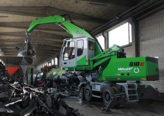 Екскаватори для перевалки Sennebogen 818M E 