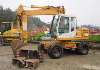 Колісні екскаватори Liebherr A 900