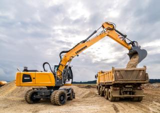 Колісні екскаватори Liebherr A 924 Litronic