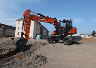 Колісні екскаватори Doosan DX 140 W