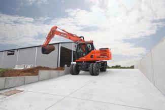Колісні екскаватори Doosan DX140W-3
