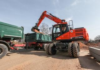Колісні екскаватори Doosan DX160W-5