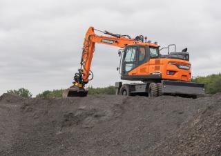 Колісні екскаватори Doosan DX165WR-7