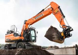 Колісні екскаватори Develon DX170W-7 