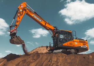 Колісні екскаватори Develon DX190W-7 