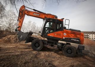 Колісні екскаватори Doosan DX210W-5