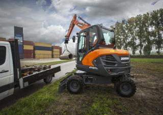 Колісні екскаватори Doosan DX57W-5