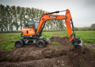 Колісні екскаватори Doosan DX57W
