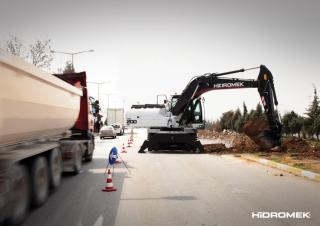 Колісні екскаватори Hidromek HMK 200 W