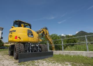 Колісні екскаватори Komatsu PW98MR-10