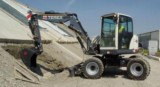 Колісні екскаватори Terex TW 70