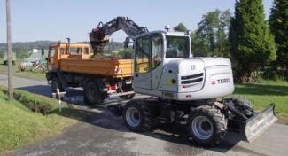 Колісні екскаватори Terex TW 85