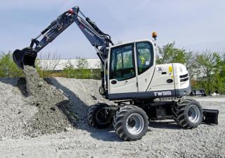 Колісні екскаватори Schaeff TW 95