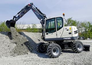 Колісні екскаватори Schaeff TW 95
