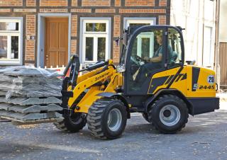 Колісні навантажувачі Schäffer 2445 S 