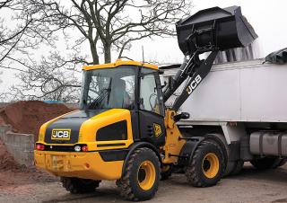 Колісні навантажувачі JCB 407