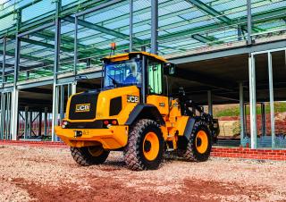 Колісні навантажувачі JCB 411 HT
