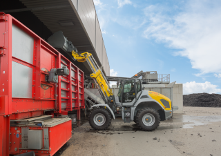 Колісні навантажувачі Kramer 8145T