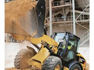 Колісні навантажувачі Caterpillar 906H