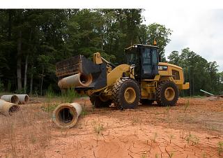 Колісні навантажувачі Caterpillar 926M