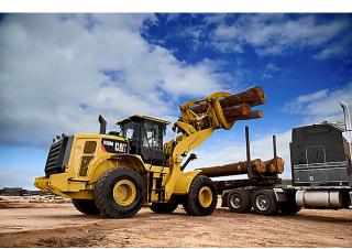 Колісні навантажувачі Caterpillar 950M