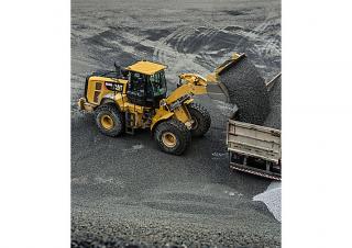 Колісні навантажувачі Caterpillar 966M