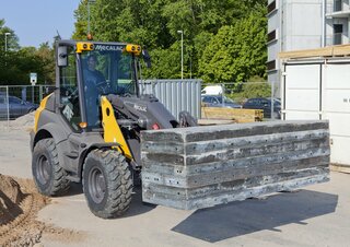 Колісні навантажувачі Mecalac AF1200