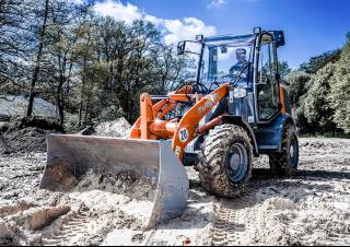 Колісні навантажувачі weycor AR 400